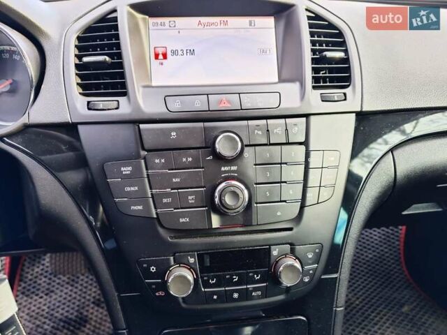 Черный Опель Инсигния, объемом двигателя 1.96 л и пробегом 282 тыс. км за 10000 $, фото 12 на Automoto.ua