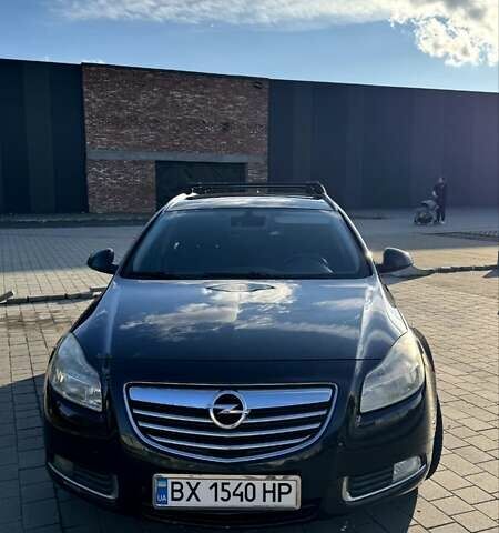 Опель Инсигния 2012 в Хмельницком на Automoto.ua Черный Опель Инсигния, объемом двигателя 2 л и пробегом 216 тыс. км за 7300 $, фото 2 на Automoto.ua