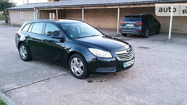 Чорний Опель Інсігнія, об'ємом двигуна 1.96 л та пробігом 326 тис. км за 5050 $, фото 8 на Automoto.ua