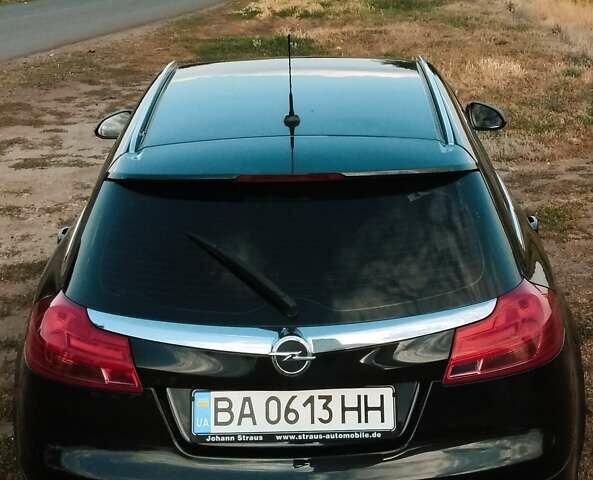Черный Опель Инсигния, объемом двигателя 1.96 л и пробегом 293 тыс. км за 8100 $, фото 14 на Automoto.ua