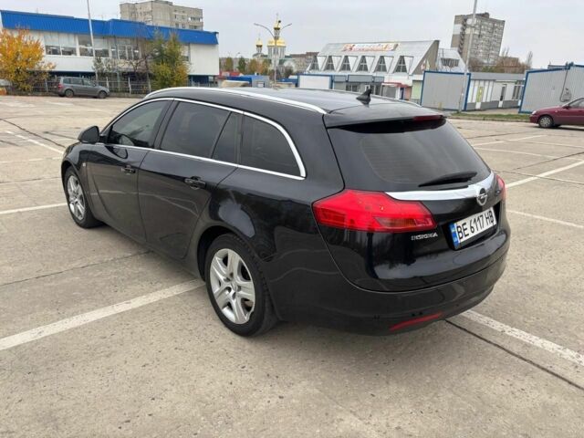 Чорний Опель Інсігнія, об'ємом двигуна 2 л та пробігом 272 тис. км за 6450 $, фото 4 на Automoto.ua