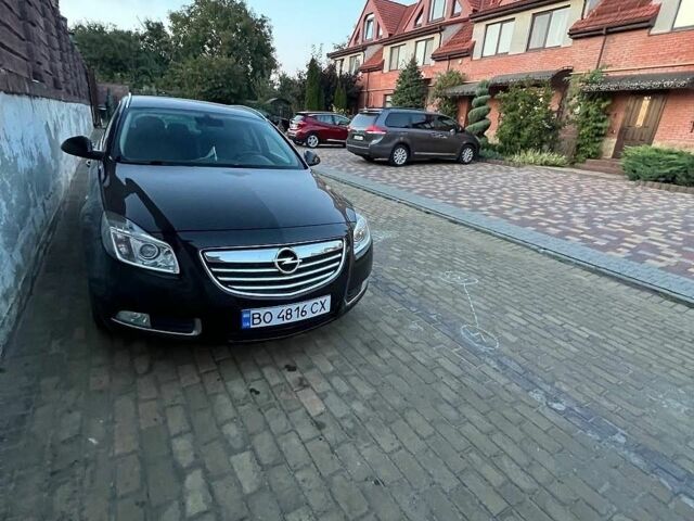 Чорний Опель Інсігнія, об'ємом двигуна 1.96 л та пробігом 268 тис. км за 7200 $, фото 6 на Automoto.ua