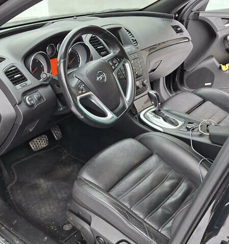 Чорний Опель Інсігнія, об'ємом двигуна 1.96 л та пробігом 176 тис. км за 10950 $, фото 7 на Automoto.ua