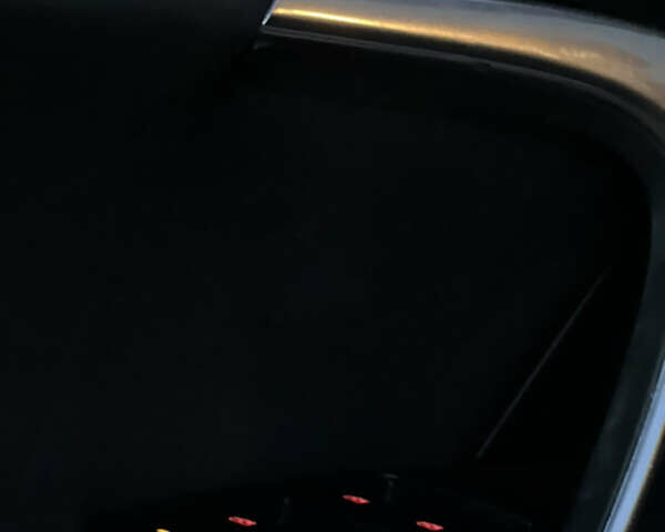 Чорний Опель Інсігнія, об'ємом двигуна 1.96 л та пробігом 255 тис. км за 7000 $, фото 23 на Automoto.ua