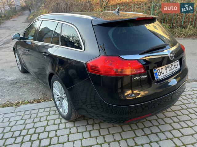 Чорний Опель Інсігнія, об'ємом двигуна 2 л та пробігом 261 тис. км за 8500 $, фото 13 на Automoto.ua