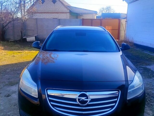 Черный Опель Инсигния, объемом двигателя 2 л и пробегом 297 тыс. км за 7300 $, фото 2 на Automoto.ua