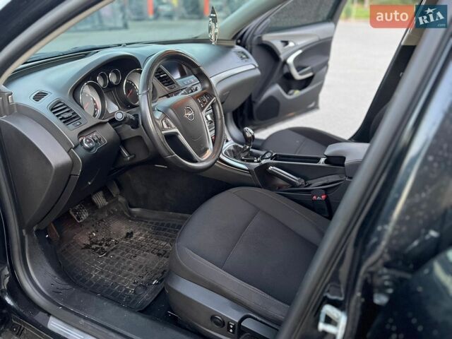Чорний Опель Інсігнія, об'ємом двигуна 1.36 л та пробігом 206 тис. км за 6000 $, фото 15 на Automoto.ua