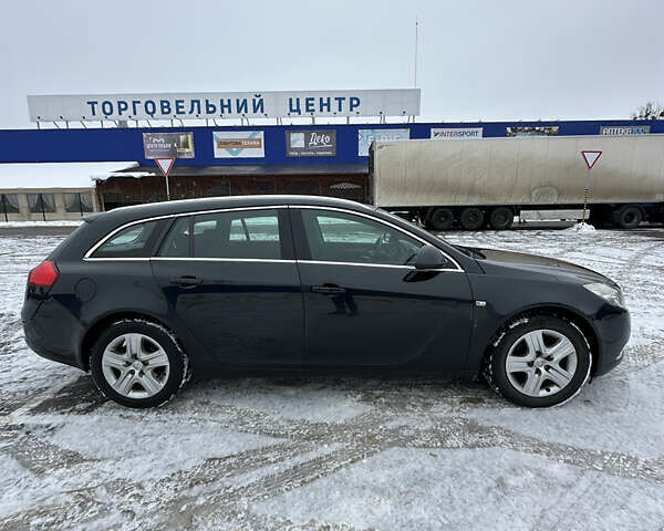 Чорний Опель Інсігнія, об'ємом двигуна 2 л та пробігом 262 тис. км за 7700 $, фото 2 на Automoto.ua