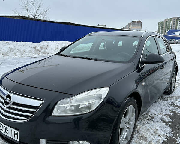 Чорний Опель Інсігнія, об'ємом двигуна 2 л та пробігом 262 тис. км за 7700 $, фото 7 на Automoto.ua