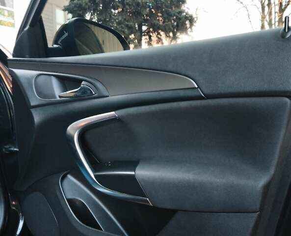 Черный Опель Инсигния, объемом двигателя 1.96 л и пробегом 293 тыс. км за 8100 $, фото 20 на Automoto.ua