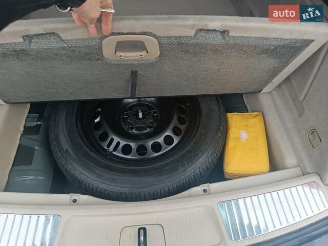 Черный Опель Инсигния, объемом двигателя 1.96 л и пробегом 280 тыс. км за 7000 $, фото 19 на Automoto.ua