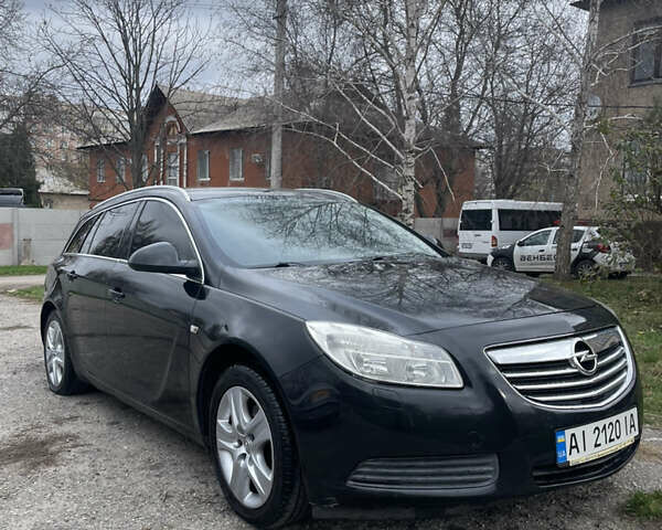 Чорний Опель Інсігнія, об'ємом двигуна 2 л та пробігом 220 тис. км за 7500 $, фото 3 на Automoto.ua