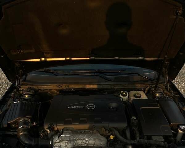 Черный Опель Инсигния, объемом двигателя 1.96 л и пробегом 335 тыс. км за 8200 $, фото 15 на Automoto.ua