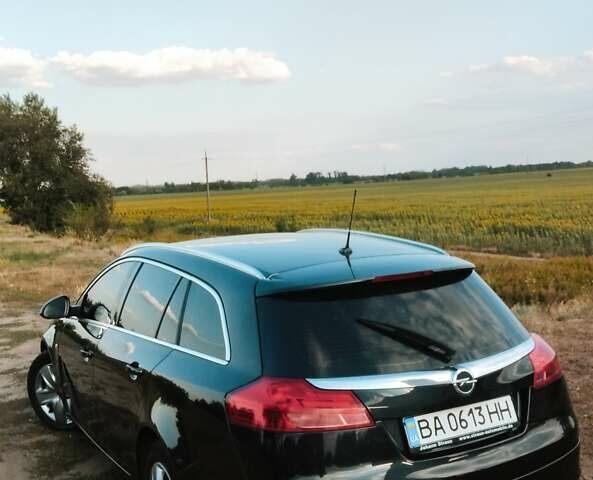 Черный Опель Инсигния, объемом двигателя 1.96 л и пробегом 293 тыс. км за 8100 $, фото 8 на Automoto.ua