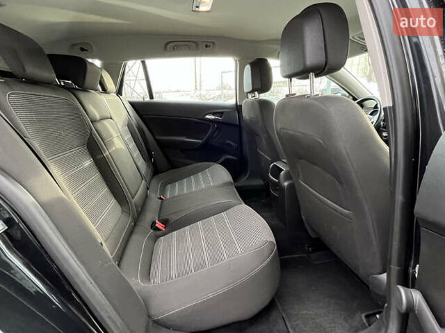 Чорний Опель Інсігнія, об'ємом двигуна 1.96 л та пробігом 244 тис. км за 8100 $, фото 22 на Automoto.ua