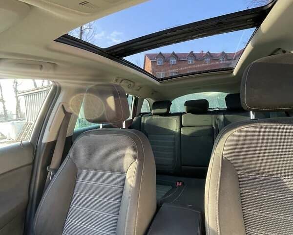 Черный Опель Инсигния, объемом двигателя 1.96 л и пробегом 340 тыс. км за 7500 $, фото 13 на Automoto.ua