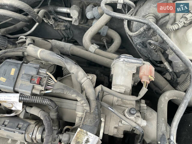 Черный Опель Инсигния, объемом двигателя 2 л и пробегом 180 тыс. км за 9400 $, фото 136 на Automoto.ua