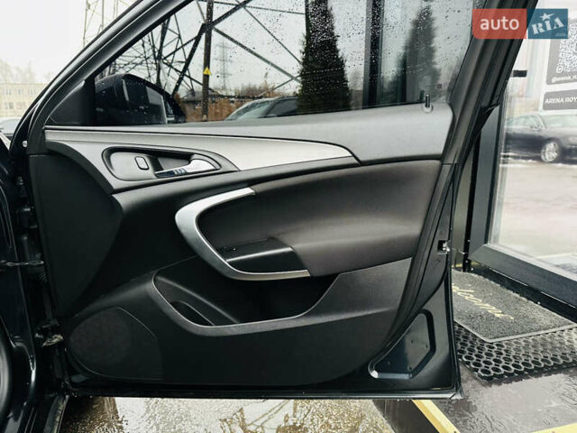 Чорний Опель Інсігнія, об'ємом двигуна 1.96 л та пробігом 264 тис. км за 9800 $, фото 25 на Automoto.ua