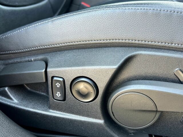 Черный Опель Инсигния, объемом двигателя 2 л и пробегом 211 тыс. км за 10400 $, фото 10 на Automoto.ua