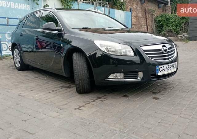 Чорний Опель Інсігнія, об'ємом двигуна 1.96 л та пробігом 234 тис. км за 8800 $, фото 2 на Automoto.ua