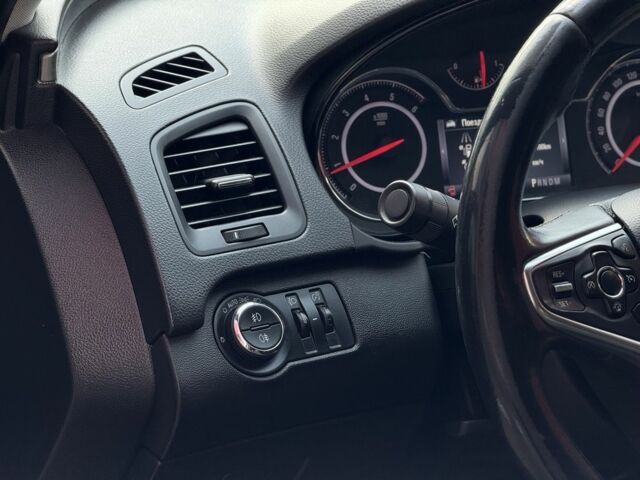 Черный Опель Инсигния, объемом двигателя 2 л и пробегом 253 тыс. км за 8950 $, фото 15 на Automoto.ua