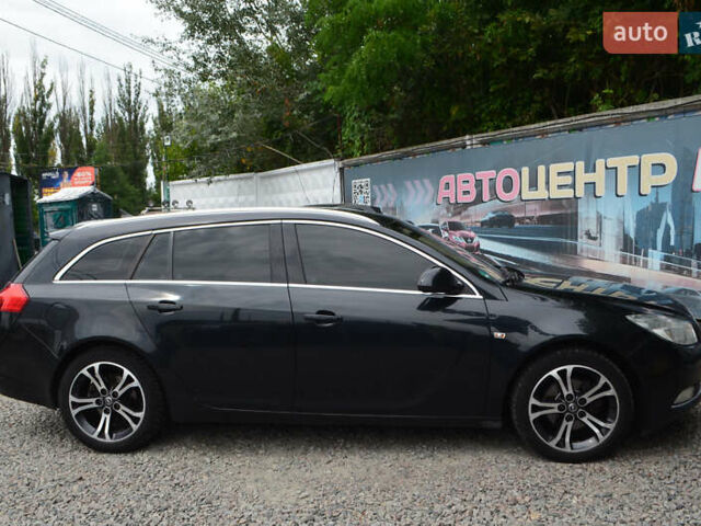 Черный Опель Инсигния, объемом двигателя 1.96 л и пробегом 213 тыс. км за 8999 $, фото 5 на Automoto.ua