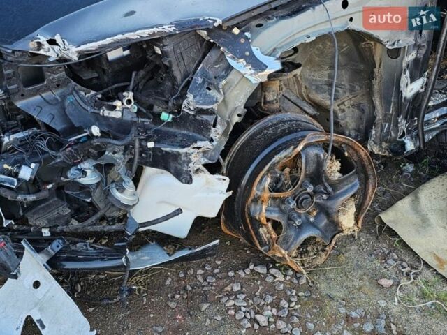 Черный Опель Инсигния, объемом двигателя 1.96 л и пробегом 256 тыс. км за 3600 $, фото 3 на Automoto.ua