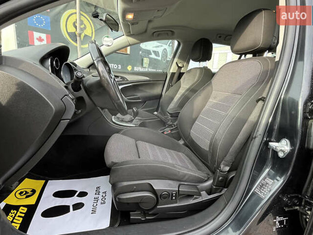 Чорний Опель Інсігнія, об'ємом двигуна 1.96 л та пробігом 244 тис. км за 8100 $, фото 15 на Automoto.ua