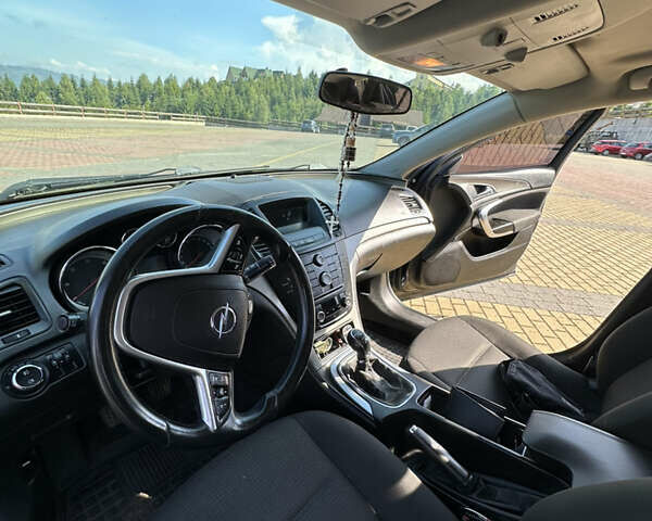 Черный Опель Инсигния, объемом двигателя 2 л и пробегом 299 тыс. км за 7799 $, фото 7 на Automoto.ua