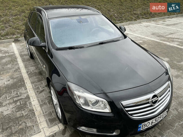 Черный Опель Инсигния, объемом двигателя 2 л и пробегом 180 тыс. км за 9400 $, фото 3 на Automoto.ua