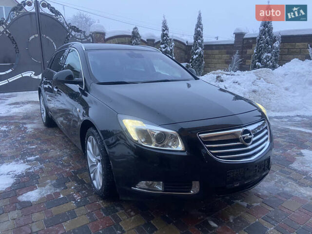 Чорний Опель Інсігнія, об'ємом двигуна 2 л та пробігом 182 тис. км за 9700 $, фото 3 на Automoto.ua