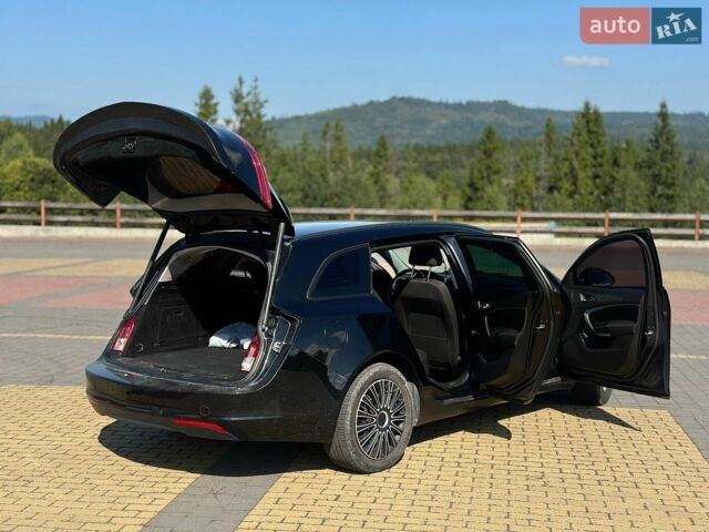 Черный Опель Инсигния, объемом двигателя 2 л и пробегом 340 тыс. км за 6400 $, фото 11 на Automoto.ua