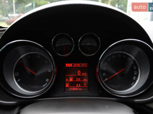 Черный Опель Инсигния, объемом двигателя 1.96 л и пробегом 213 тыс. км за 8999 $, фото 33 на Automoto.ua