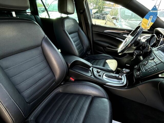 Черный Опель Инсигния, объемом двигателя 2 л и пробегом 211 тыс. км за 10400 $, фото 8 на Automoto.ua