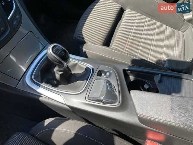 Черный Опель Инсигния, объемом двигателя 1.96 л и пробегом 211 тыс. км за 8500 $, фото 17 на Automoto.ua