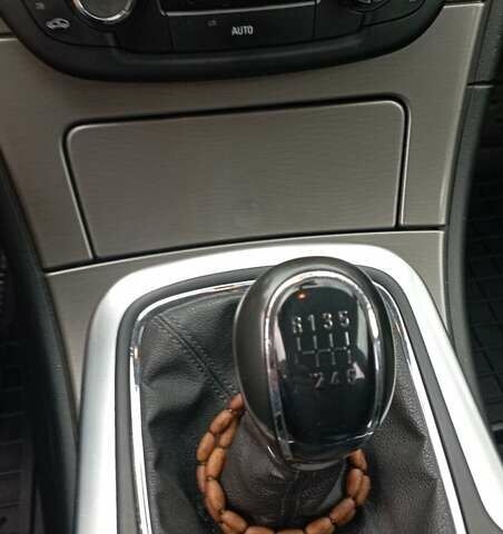 Чорний Опель Інсігнія, об'ємом двигуна 1.96 л та пробігом 234 тис. км за 8800 $, фото 17 на Automoto.ua