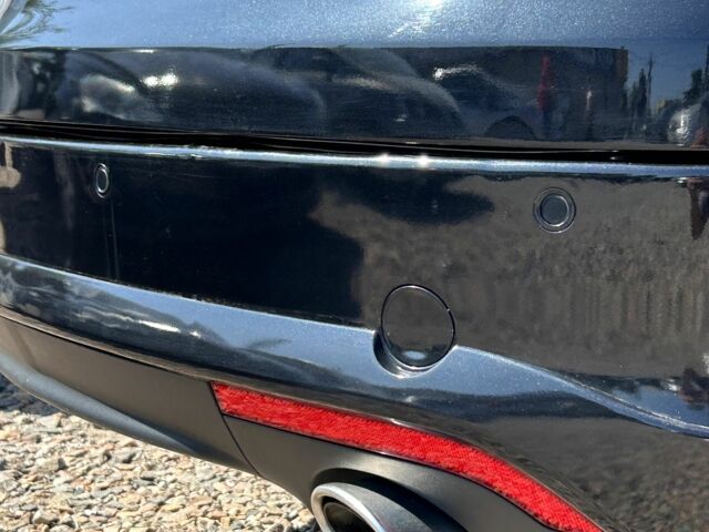 Черный Опель Инсигния, объемом двигателя 2 л и пробегом 211 тыс. км за 10400 $, фото 2 на Automoto.ua