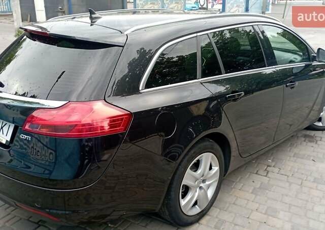 Чорний Опель Інсігнія, об'ємом двигуна 1.96 л та пробігом 234 тис. км за 8800 $, фото 14 на Automoto.ua