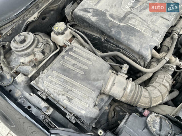 Черный Опель Инсигния, объемом двигателя 2 л и пробегом 180 тыс. км за 9400 $, фото 132 на Automoto.ua