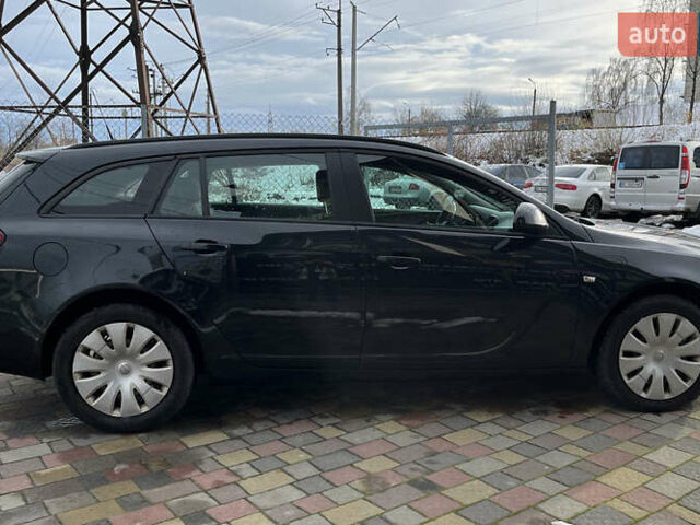 Чорний Опель Інсігнія, об'ємом двигуна 1.96 л та пробігом 244 тис. км за 8100 $, фото 7 на Automoto.ua