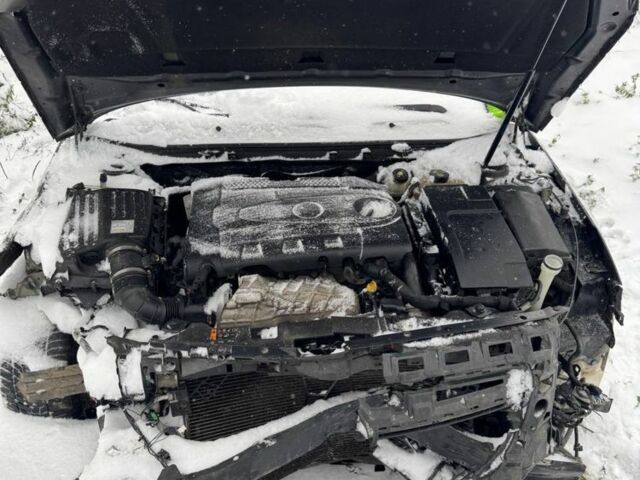 Черный Опель Инсигния, объемом двигателя 2 л и пробегом 270 тыс. км за 3498 $, фото 10 на Automoto.ua