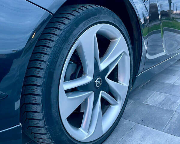 Черный Опель Инсигния, объемом двигателя 2 л и пробегом 243 тыс. км за 12500 $, фото 11 на Automoto.ua