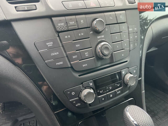 Черный Опель Инсигния, объемом двигателя 2 л и пробегом 180 тыс. км за 9400 $, фото 120 на Automoto.ua