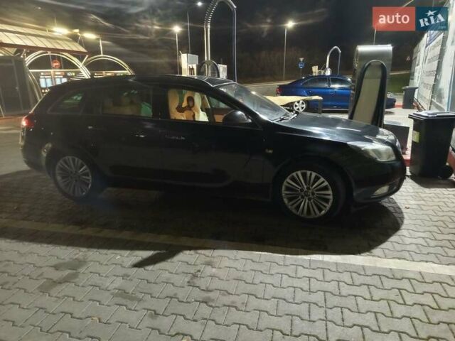 Опель Инсигния 2013 в Тернополе на Automoto.ua Черный Опель Инсигния, объемом двигателя 2 л и пробегом 288 тыс. км за 11000 $, фото 4 на Automoto.ua