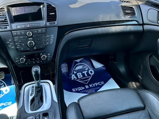 Черный Опель Инсигния, объемом двигателя 2 л и пробегом 211 тыс. км за 10400 $, фото 5 на Automoto.ua