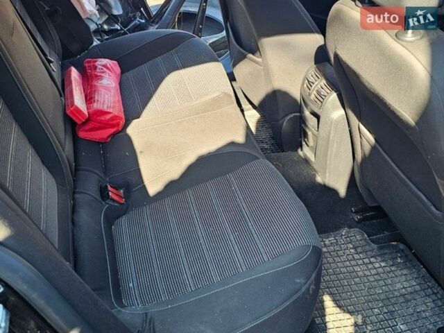 Чорний Опель Інсігнія, об'ємом двигуна 1.96 л та пробігом 256 тис. км за 3600 $, фото 7 на Automoto.ua