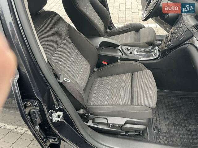 Черный Опель Инсигния, объемом двигателя 2 л и пробегом 180 тыс. км за 9400 $, фото 65 на Automoto.ua