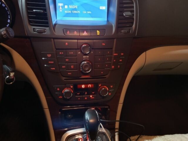 Опель Инсигния 2013 в Тернополе на Automoto.ua Черный Опель Инсигния, объемом двигателя 2 л и пробегом 288 тыс. км за 11000 $, фото 10 на Automoto.ua