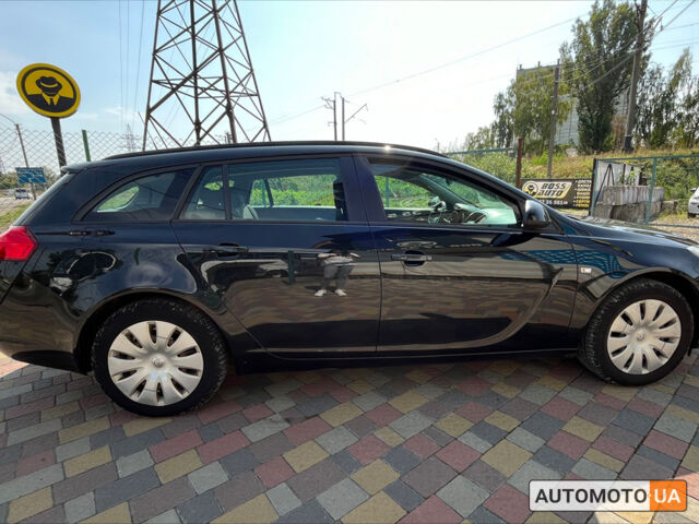 Черный Опель Инсигния, объемом двигателя 2 л и пробегом 237 тыс. км за 8700 $, фото 6 на Automoto.ua