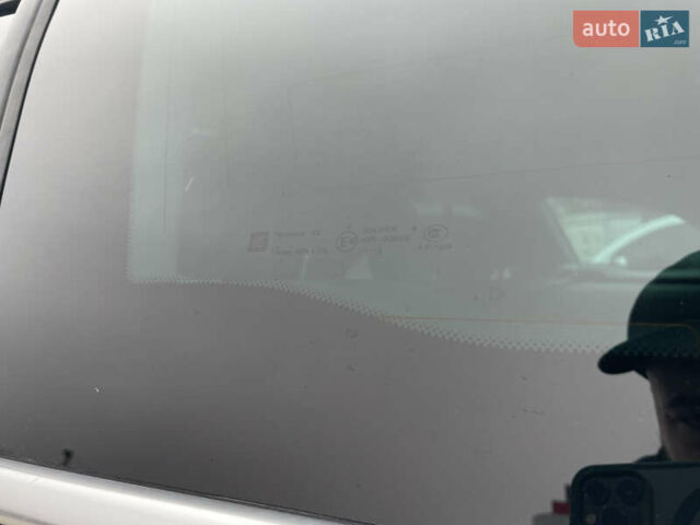 Черный Опель Инсигния, объемом двигателя 2 л и пробегом 180 тыс. км за 9400 $, фото 53 на Automoto.ua